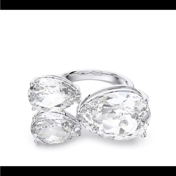 Swarovski Jewelry - Signed Swarovski Silver Millenia Pear Ring | White | 8/58 | New